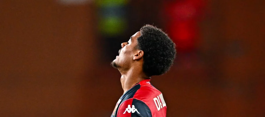 Roma will try to bolster their defense after putting the finishing touches on the Artem Dovbyk coup and have earmarked Genoa’s Koni De Winter.