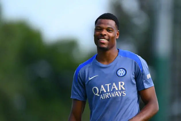 Inter and Denzel Dumfries have been negotiating a new contract in recent months with major optimism about a positive result.