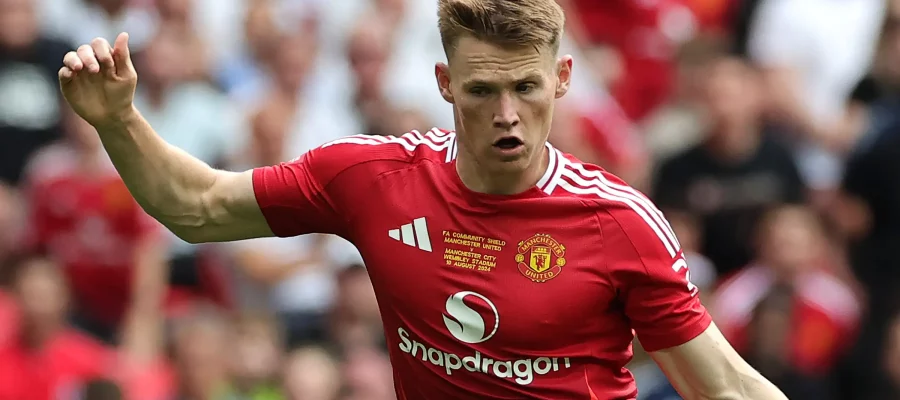 Napoli continue to negotiate for Scott McTominay even though the deal isn’t easy nor too affordable. The contacts are ongoing.