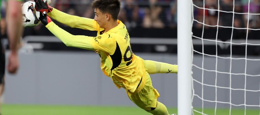 Milan quickly earmarked Simone Scuffet and Andrea Consigli after Marco Sportiello suffered a hand injury that put him on the shelf for a couple of months.