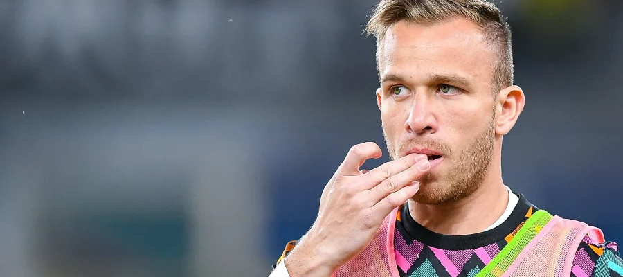 Juventus formally bid adieu, at least for the time being, to Filip Kostic on Monday and will keep trying to ship off Arthur.