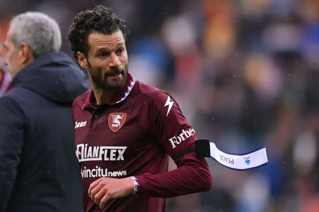 Antonio Candreva is without a team after terminating his contract with Salernitana and has been linked to Napoli, but he probably won't join.