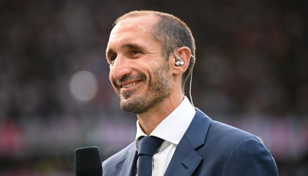 Giorgio Chiellini is back at Juventus in a front-office role: “I’m heading home even though in a different form. The black and white colors are part of me.