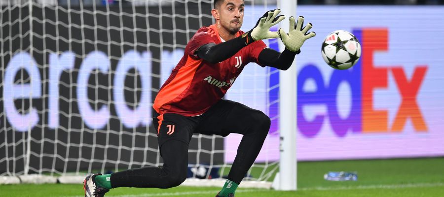 As anticipated by Giuntoli, Mattia Perin prolonged his contract with Juventus until 2027, which means that he’ll likely conclude his career in Turin.