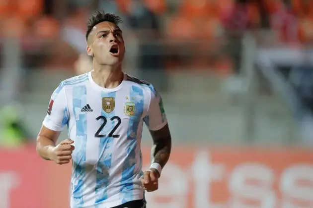 Lautaro Martinez is in contention for the Balloon d’Or and has important backers. He weighed in on the prestigious award after an Argentina game.