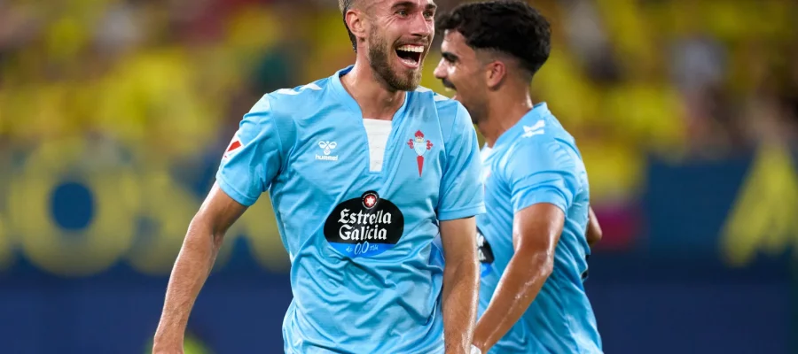 Roma made some moves on the wings in the summer, but they haven’t panned out yet, and they have shortlisted Oscar Mingueza to shore up the right one.