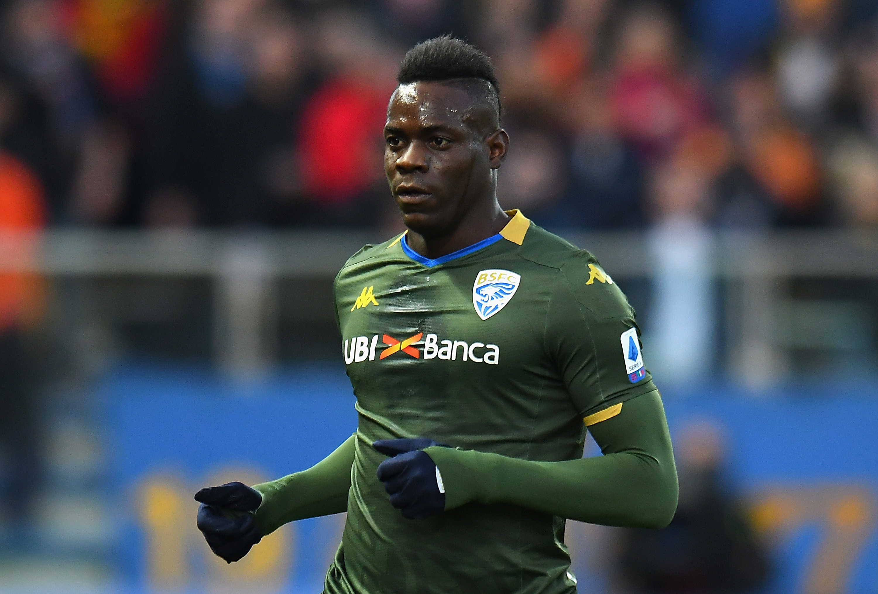 After a back-and-forth between the various decision-makers at Genoa, Mario Balotelli is indeed joining them. Alberto Gilardino was a big proponent.