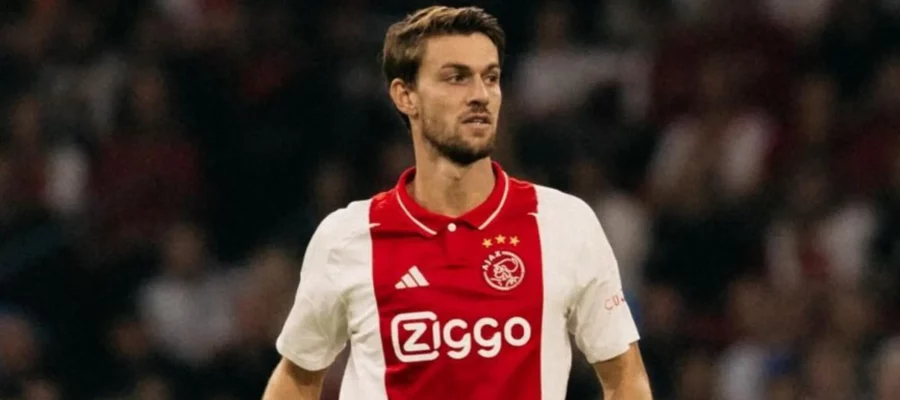 Juventus would have a readymade solution to replace Gleison Bremer, Daniele Rugani, who’s on loan at Ajax with no strings attached.