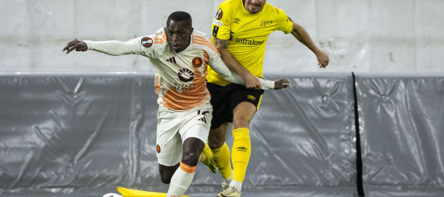 Saud Abdulhamid has had a rough impact with Roma and Italian football and has played very sparingly so far, but he doesn't want to leave.