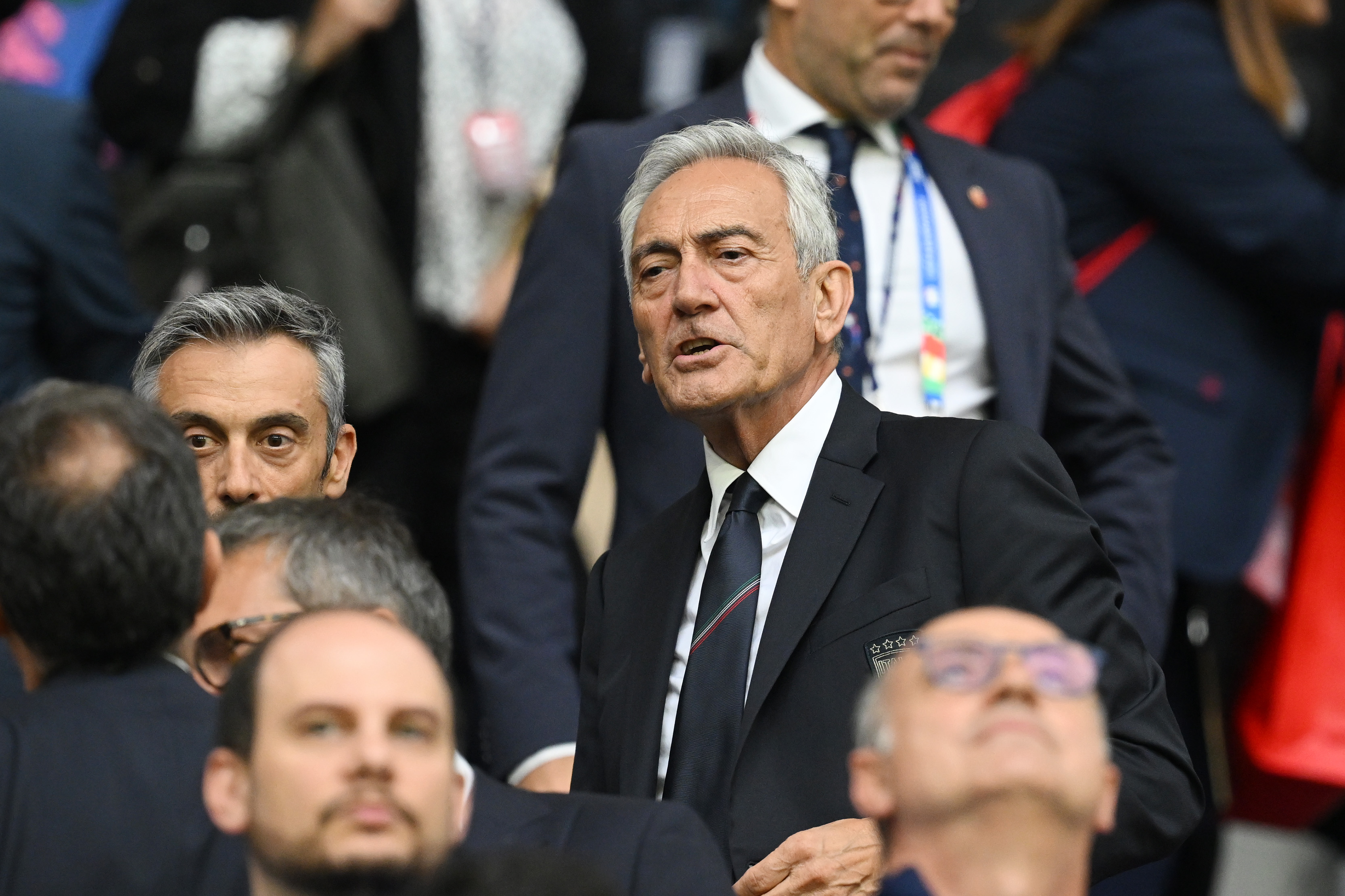 FIGC president Gabriele Gravina has made up his mind and will run for a third term, potentially challenging Alessandro Del Piero.