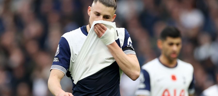 Radu Dragusin has been attached to Juventus and Napoli as he wasn’t starring regularly for Tottenham, but he's about to play more.