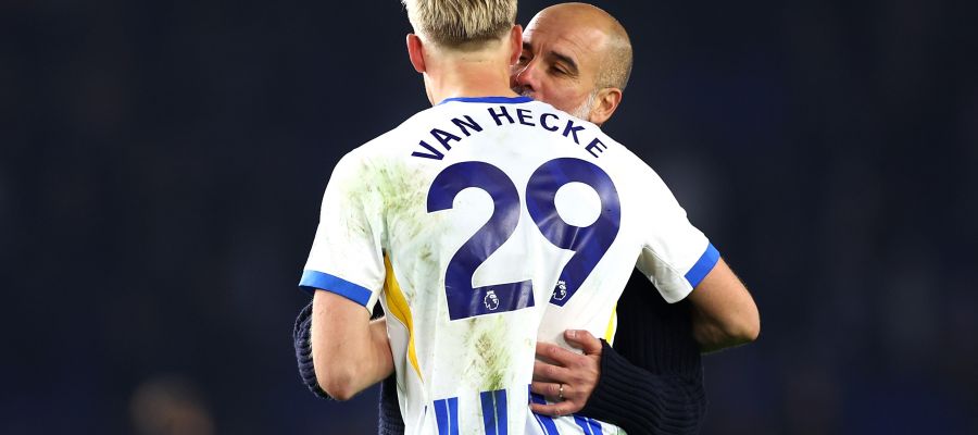 Napoli have Brighton stalwart Jan Paul van Hecke in their crosshairs, as they plan to meet Antonio Conte’s request to sign a new reliable defender.