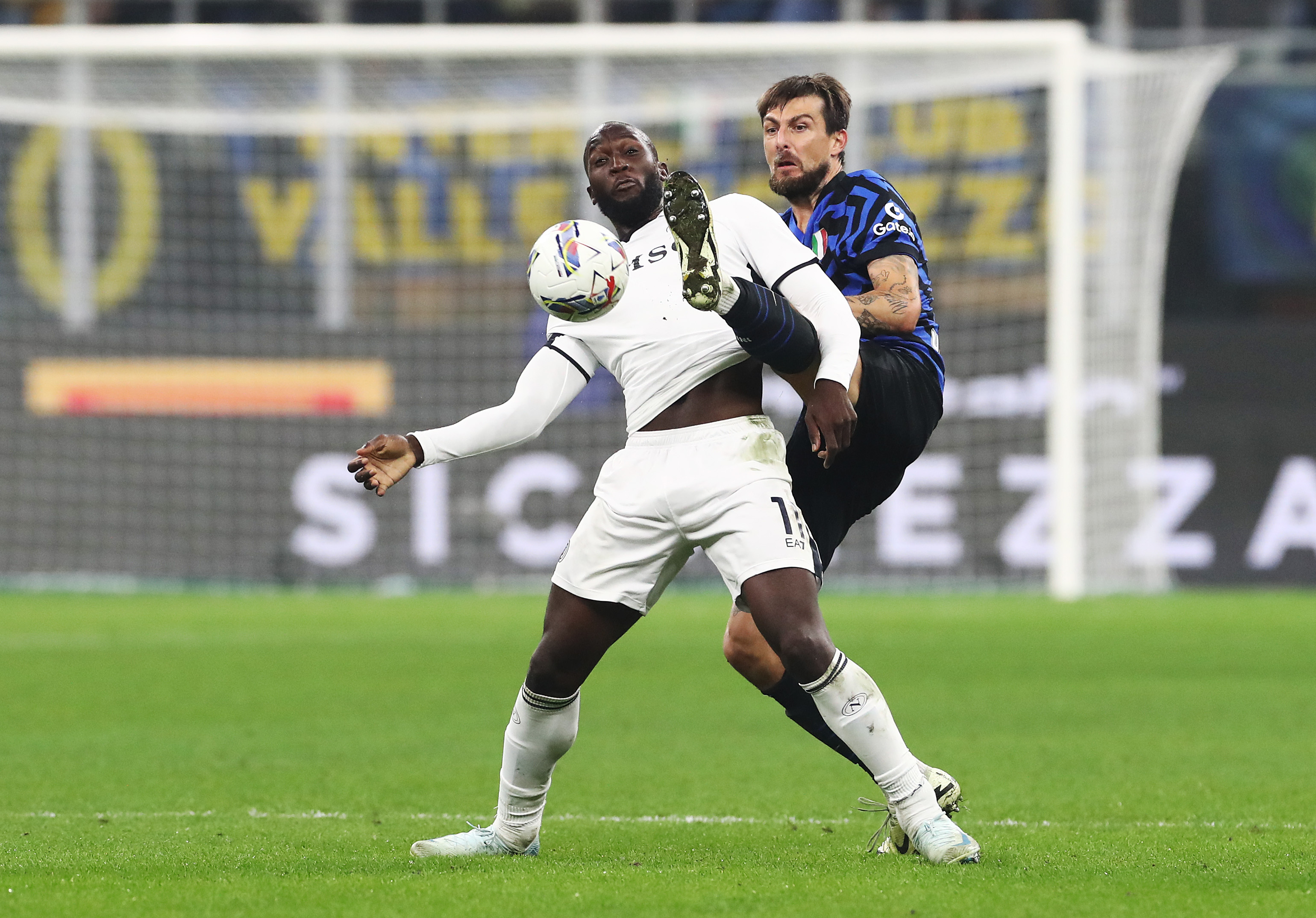 Inter have flown to Saudi Arabia without Francesco Acerbi and Benjamin Pavard, who have stayed in Milan to recover from their thigh injuries.