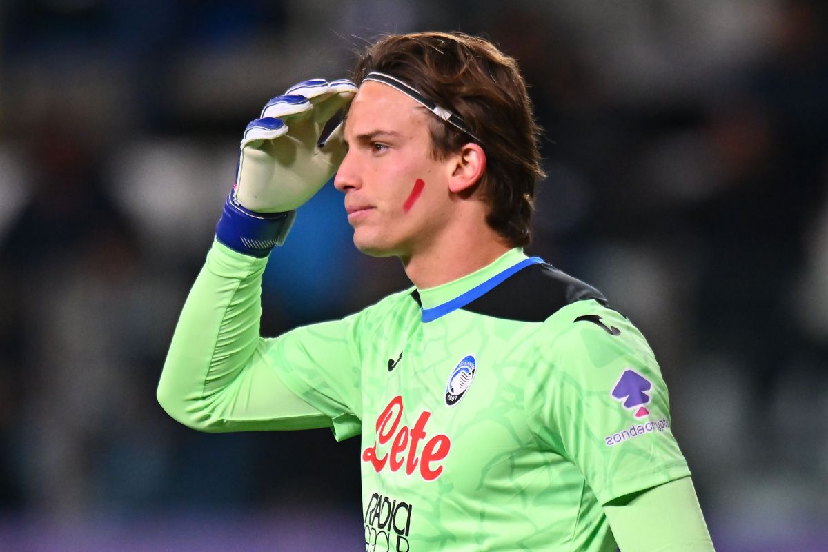 Arsenal are said to be interested in Serie A goalkeeper Marco Carnesecchi