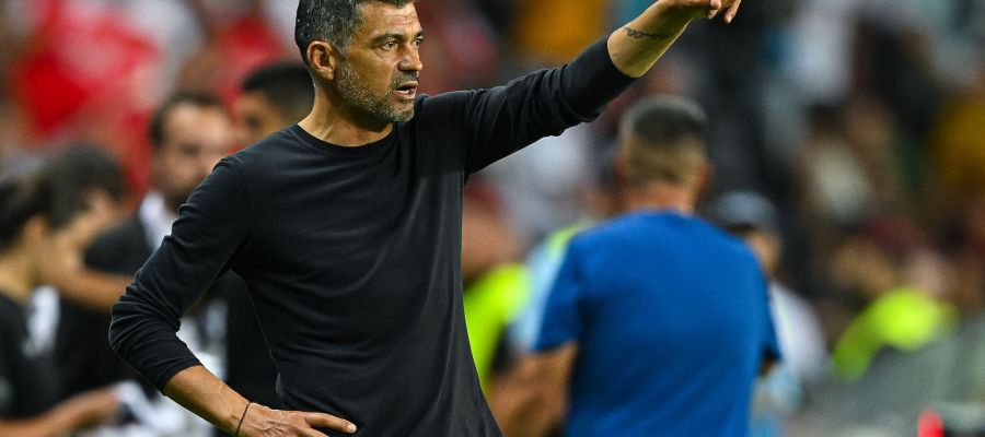 Milan have formally ushered in Sergio Conceiçao after axing Paulo Fonseca. The squad was scheduled for a day off on Monday.