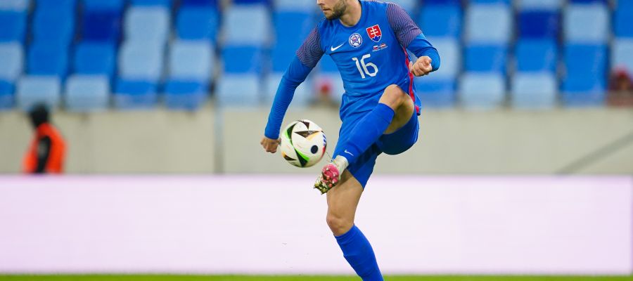 Juventus tried to onboard Fikayo Tomori, but Milan changing their coach upset their apple cart, and David Hancko is back on top of their wish list.