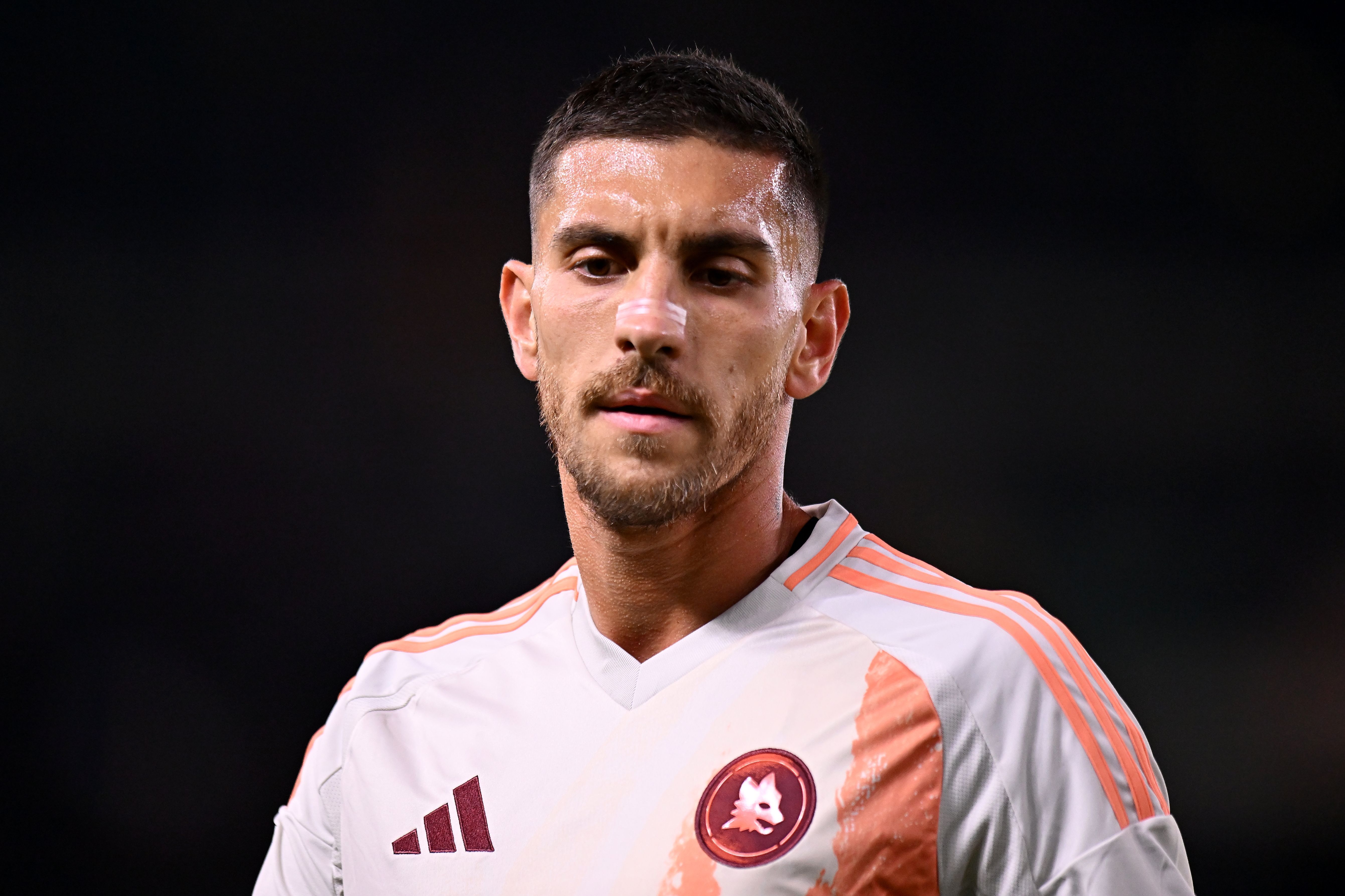 Roma have laid eyes on Giacomo Raspadori and could attempt to arrange a swap with Napoli involving perhaps Lorenzo Pellegrini.