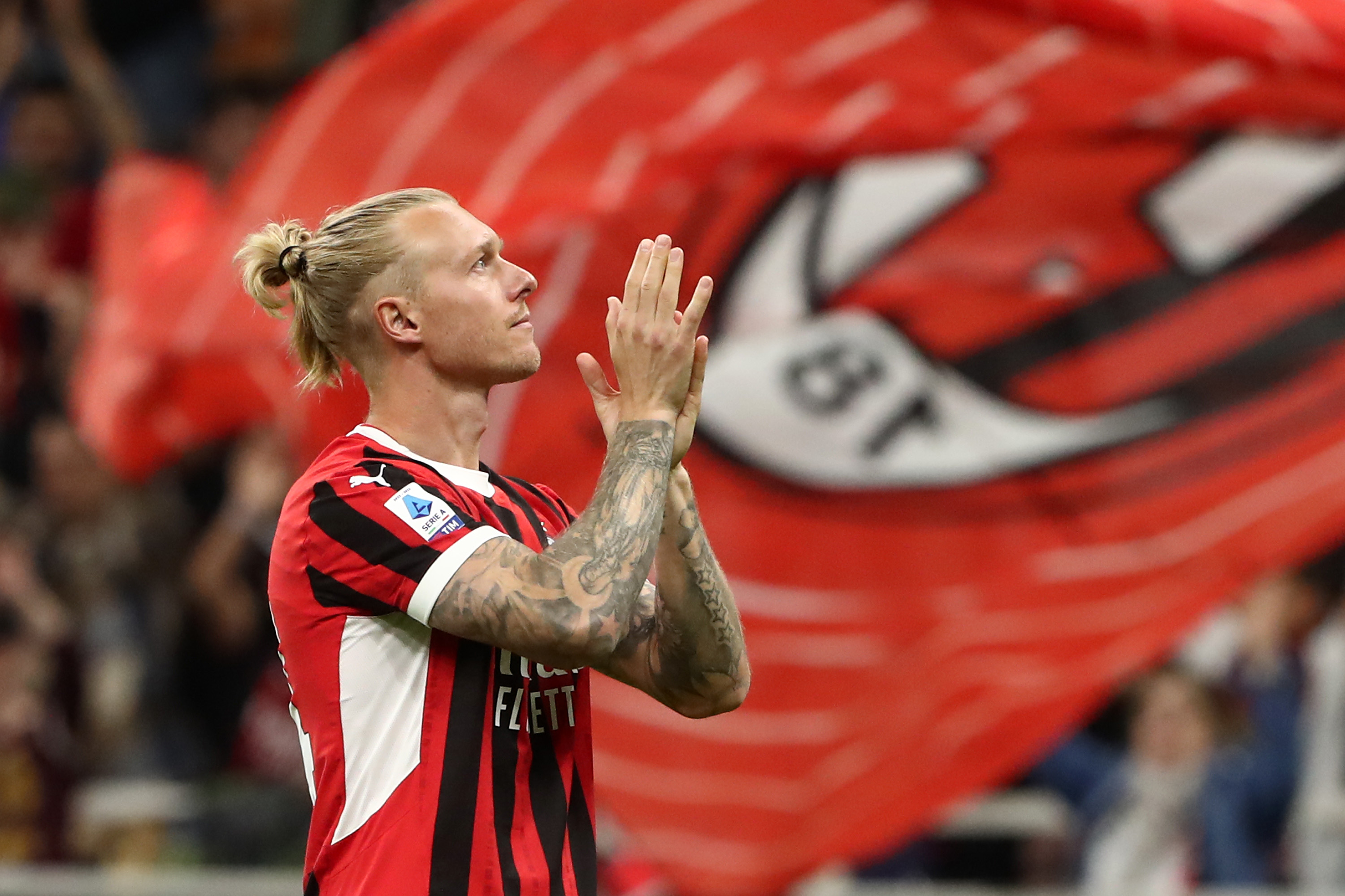 Simon Kjaer is calling it a career a few months after leaving Milan at the end of his contract. He spent five seasons with the Rossoneri from 2020 to 2024.