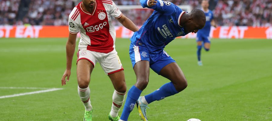 Roma are on the verge of signing Devyne Resch from Ajax and will also change their backup goalie, as Mathew Ryan could leave to play more.