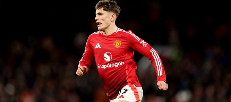 Despite the large sum received for Khvicha Kvaratshkelia, Napoli haven’t been able to bring in a replacement in a short amount of time