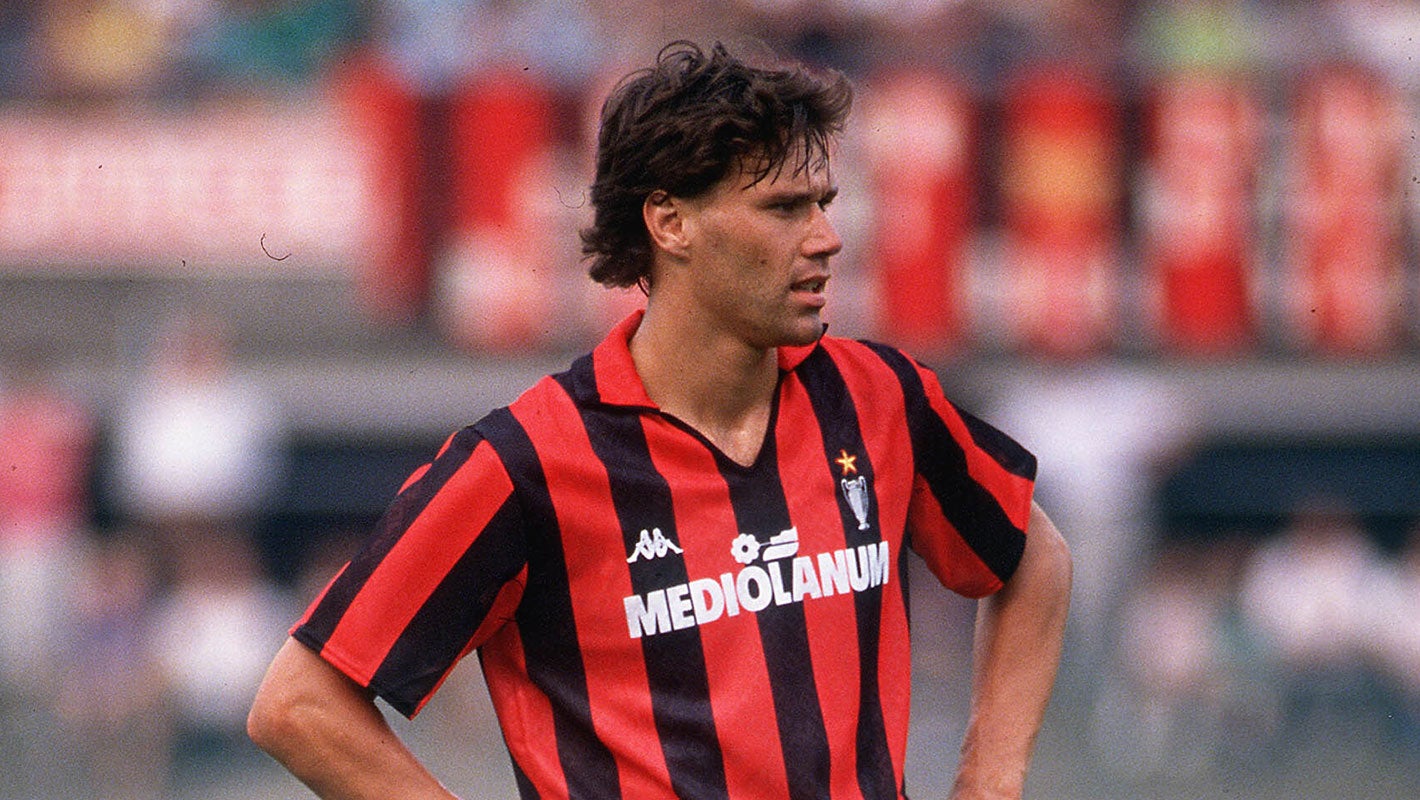 On February 11, 1990, Arrigo Sacchi’s Milan dismantled Napoli 3-0 with three headers from Daniele Massaro, Paolo Maldini, and Marco Van Basten