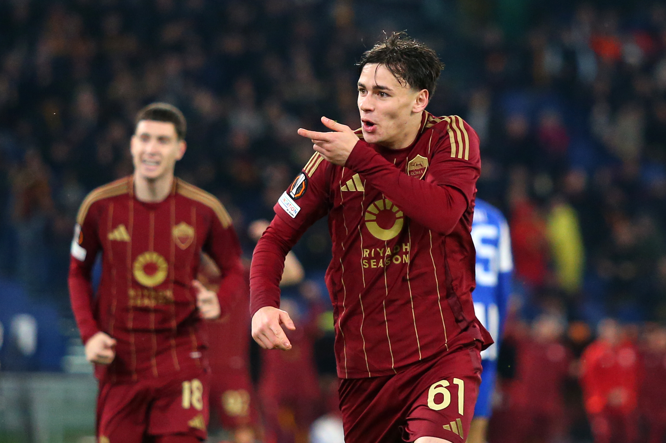 Roma have taken care of one of the two pending renewals, as they have announced to have reached an agreement with Niccolò Pisilli on a new contract.