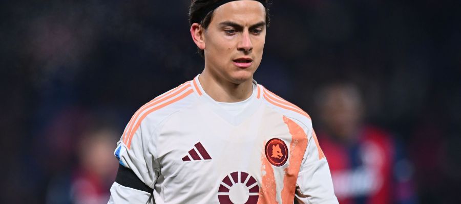 oma won’t have Paulo Dybala for at least a couple of crunch matches after the break. La Joya went down in a heap about 15 minutes after subbing in