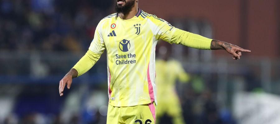 Juventus were aware of the fact that Douglas Luiz was unhappy well before he said it publicly.