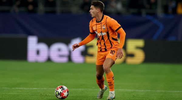 Despite being close to Kevin De Bruyne, Napoli haven’t stopped pursuing Georgyi Sudakov, although they’ll need to raise their offer.