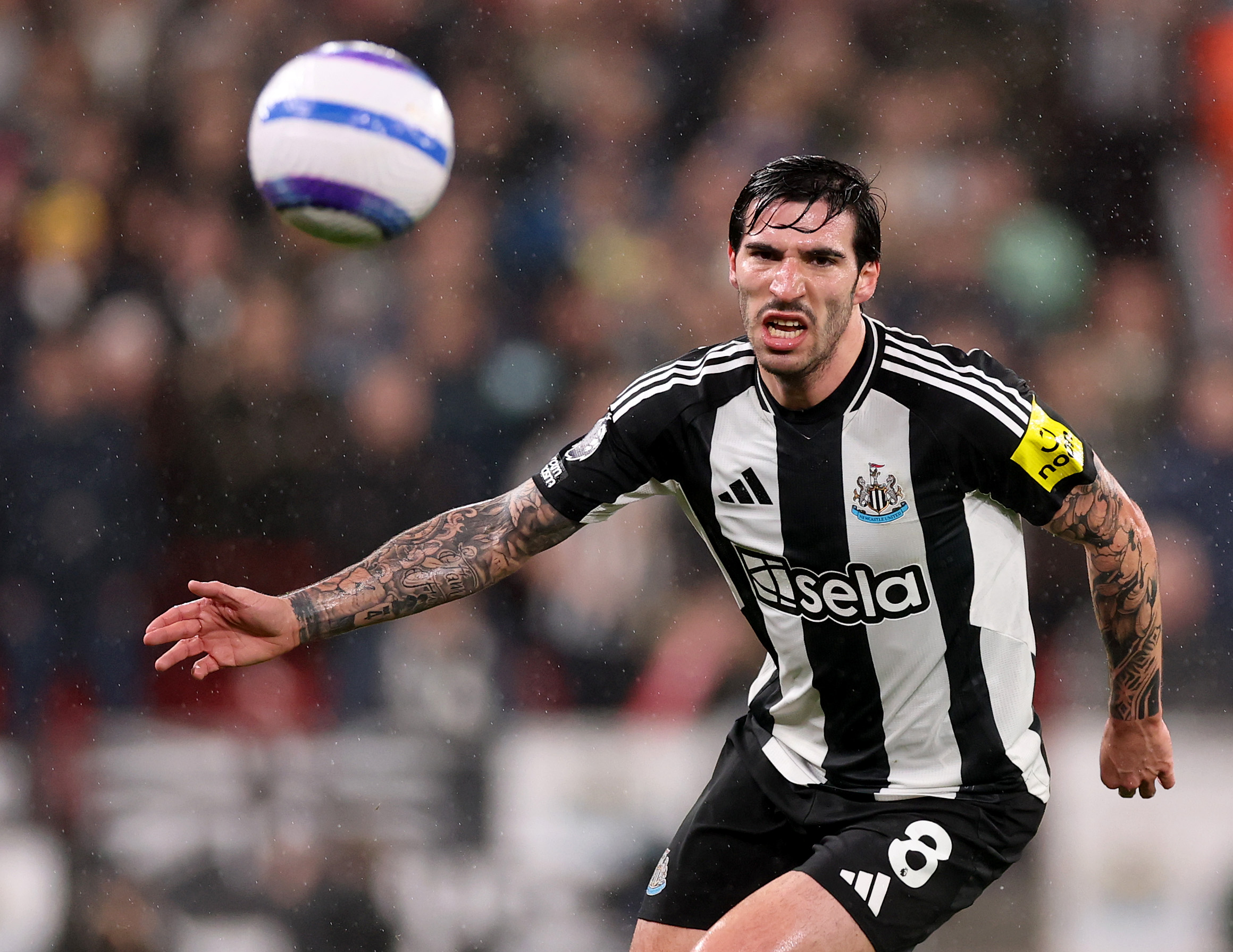 Sandro Tonali is pleased with his spell at Newcastle United, but he’d be glad to return to Milan down the line if the circumstances aligned favorably.