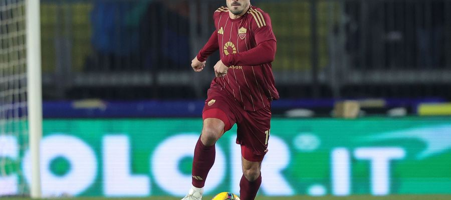 Roma shored up their backline adding two veteran defenders after deadline day as they were out of contract, Hummels and Hermoso, but they didn't pan out.