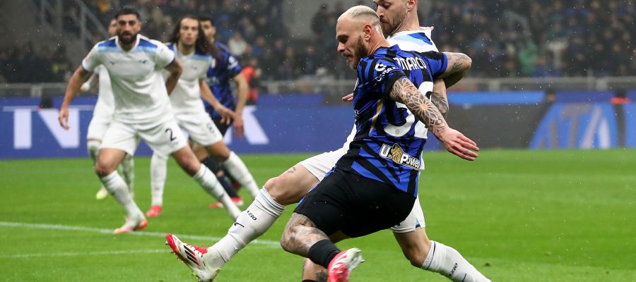 Inter will have to go through a key stretch of the season without Federico Dimarco, who suffered a right thigh strain, adding to their injury problems.