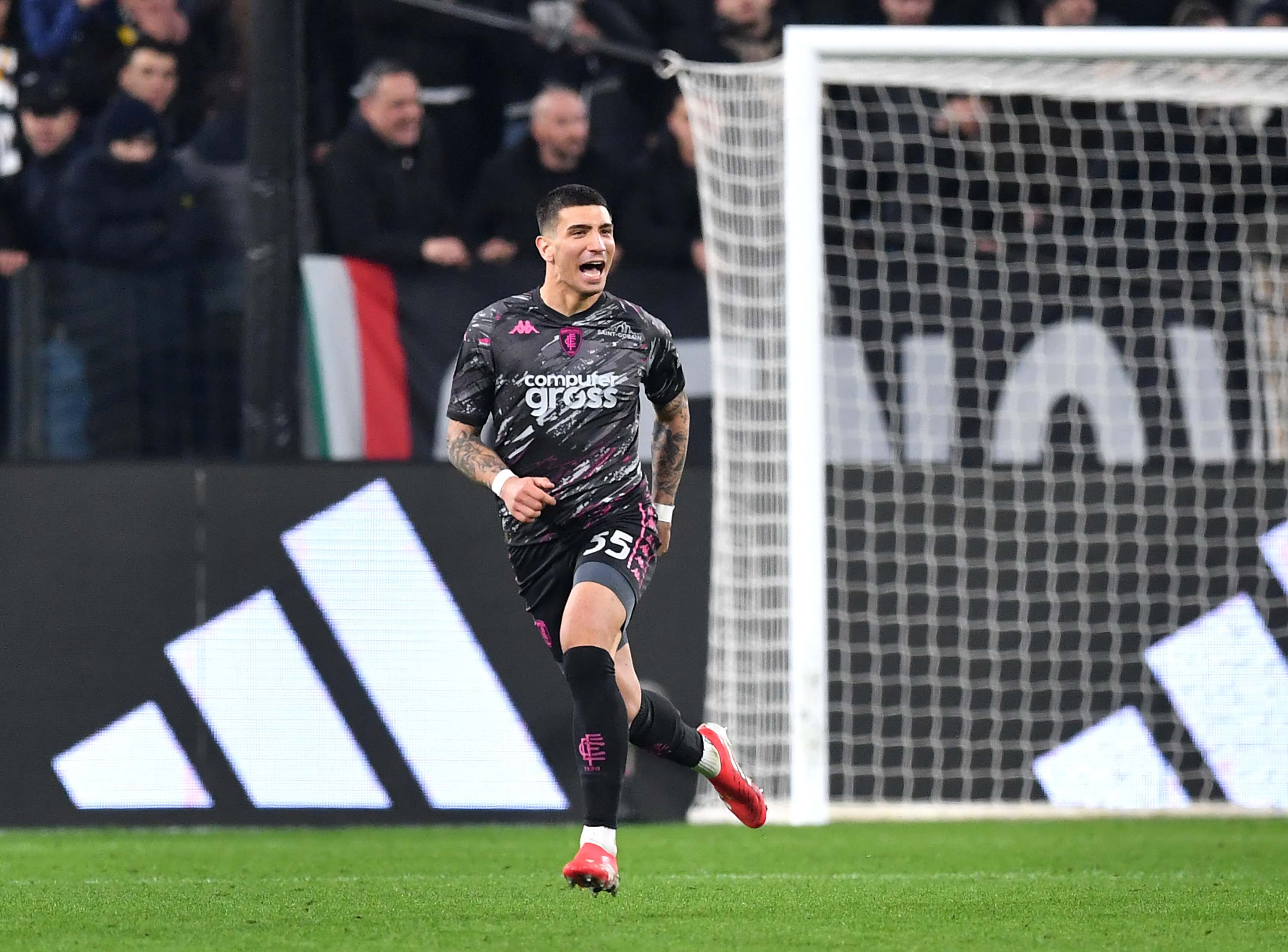 Agent Mario Giuffredi confirmed the recent reports about Napoli signing Luca Marianucci from Empoli and Francesco Pio Esposito inking a long-term contract.