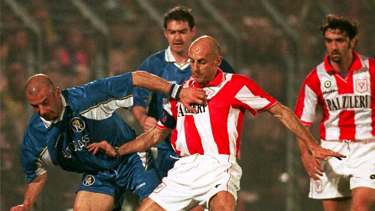 On April 2, 1998, Vicenza welcomed Chelsea at the Romeo Menti Stadium in the Semi Finals of the Cup Winners Cup