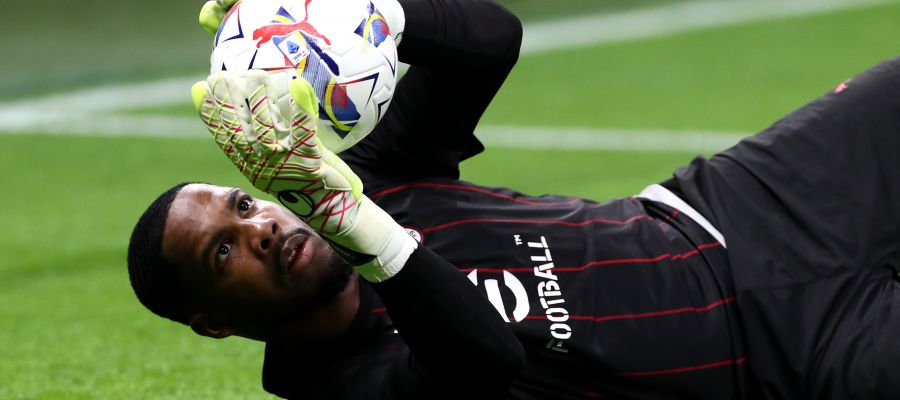 Mike Maignan has had a rollercoaster of a season, like most of the Milan squad, alternating brilliant saves with inexplicable gaffes.