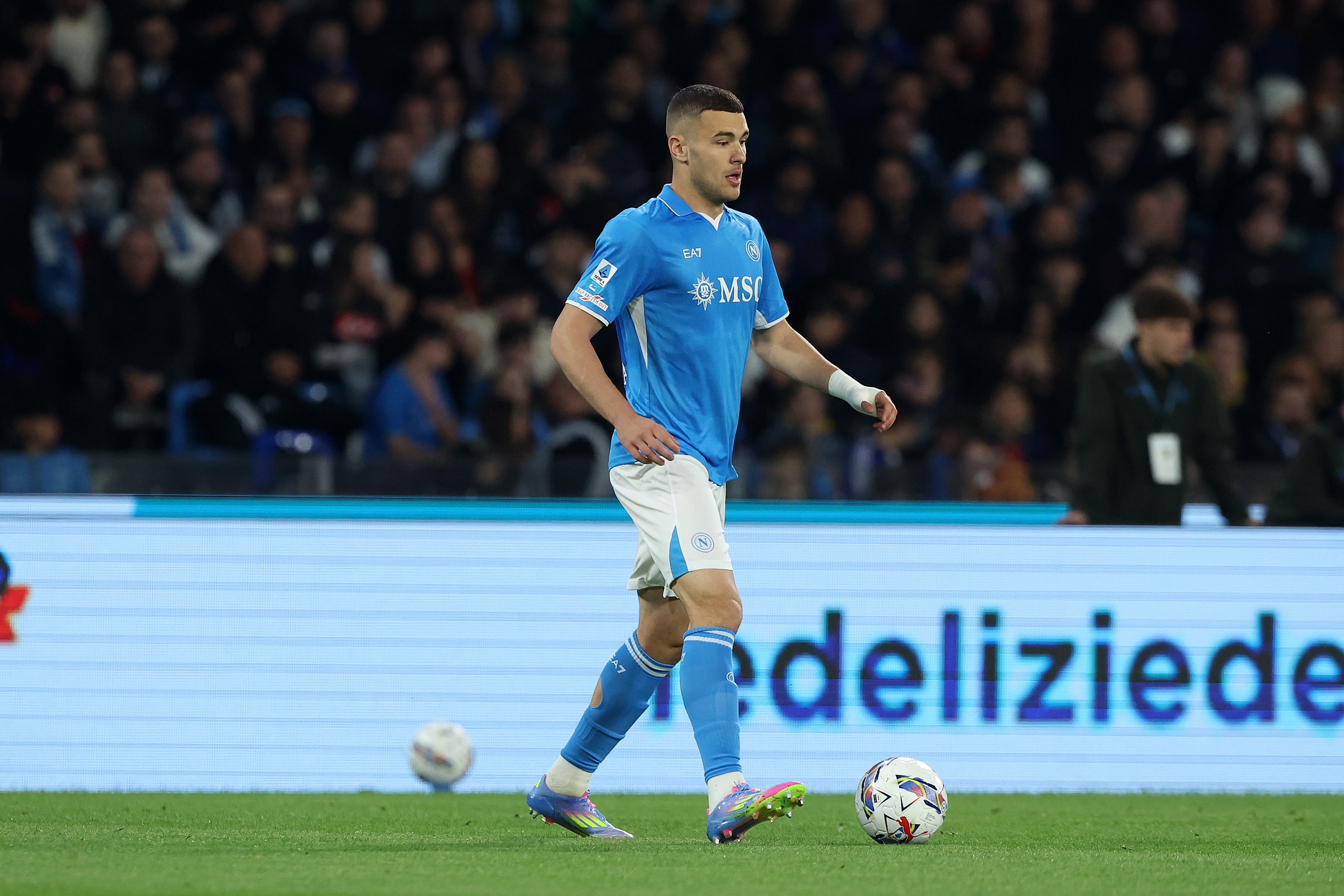 Barring a surprisingly quick recovery, Napoli won’t have Alessandro Buongiorno in the last four matches because of a thigh strain.
