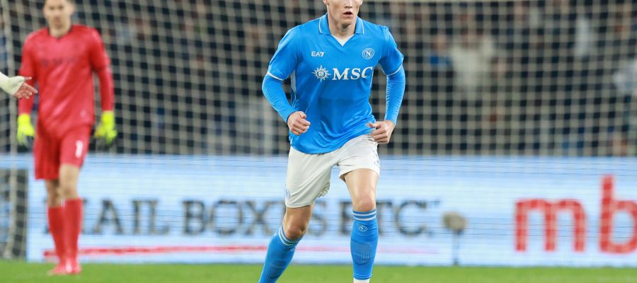 Scott McTominay will be ready to roll as Napoli will face Empoli on Monday. The knocks he picked up versus Bologna won’t sideline him.