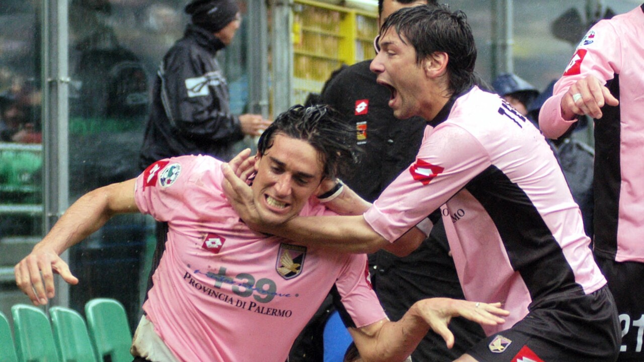 On May 29, 2004, Palermo welcomed Triestina to La Favorita, knowing that a win would seal their promotion to Serie A after 31 years