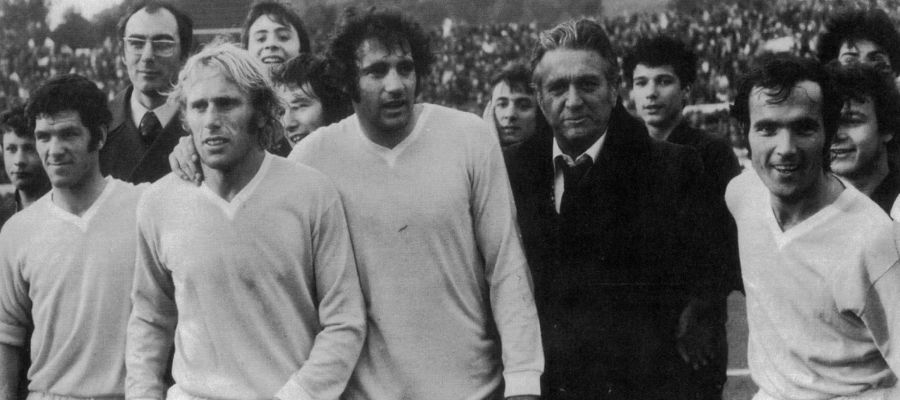 On May 12, 1974, a Giorgio Chinaglia spot-kick certified Lazio’s first Scudetto win since their birth in 1900, as they beat Foggia 1-0