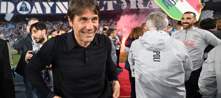 Juventus are waiting for Antonio Conte to part ways with Napoli in an amicable fashion before lodging their offer.