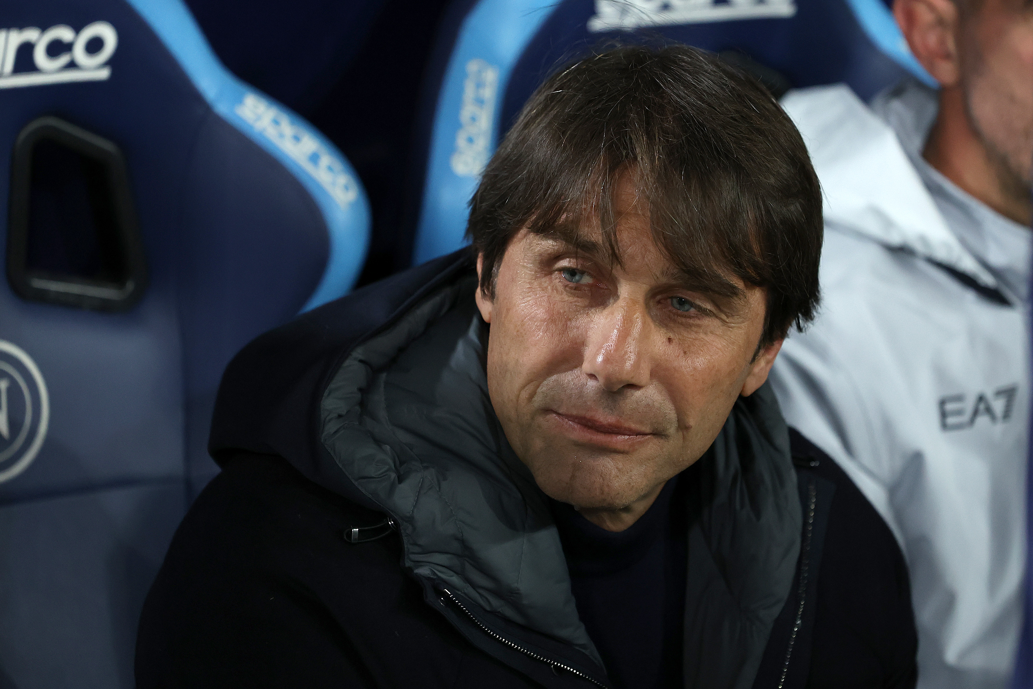 Napoli don’t believe that Antonio Conte has already decided to depart and return to Juventus will need to be convincing.