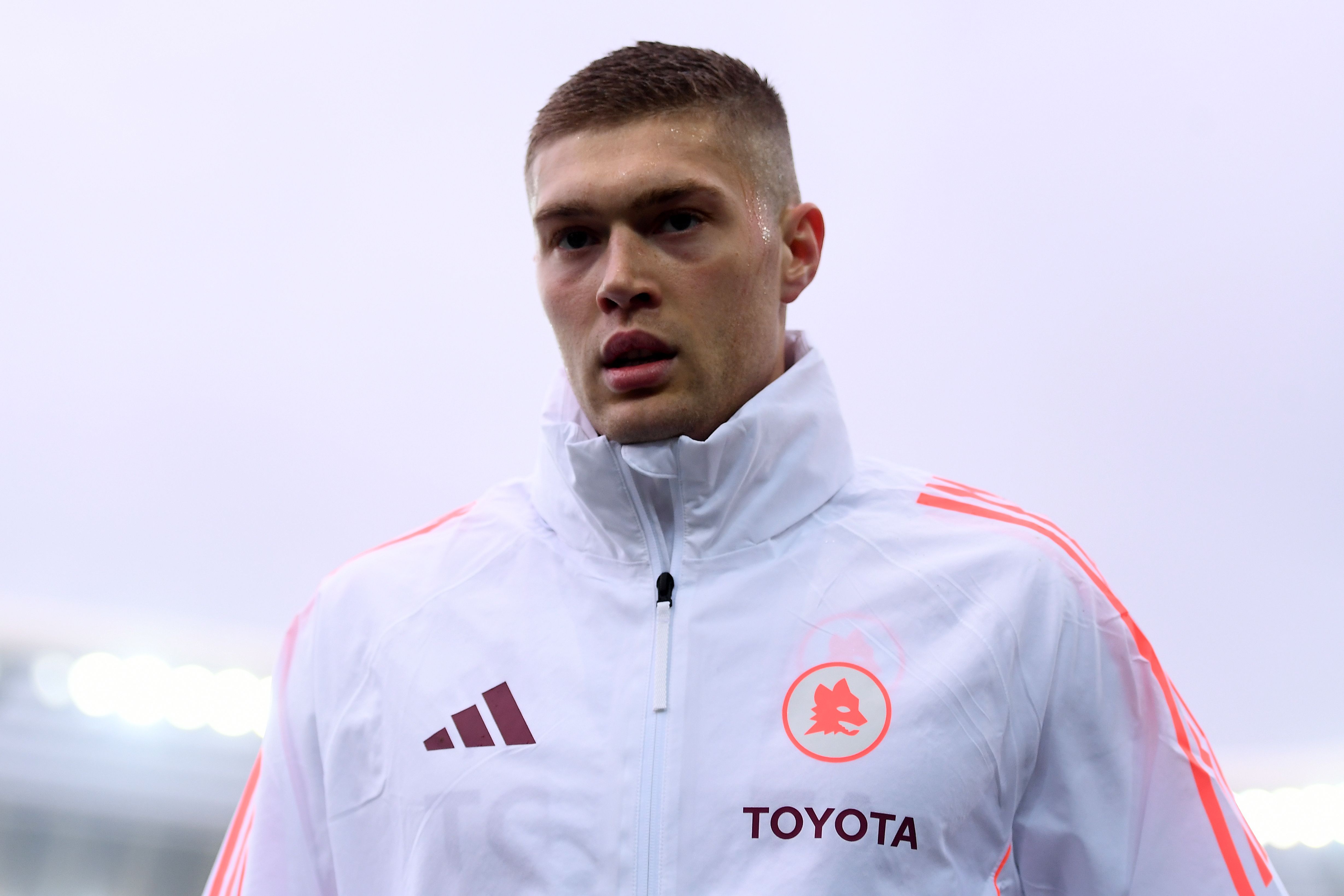 Artem Dovbyk could be a one-and-done at Roma, as the team isn’t completely satisfied with his performances, and Girona tested the water.