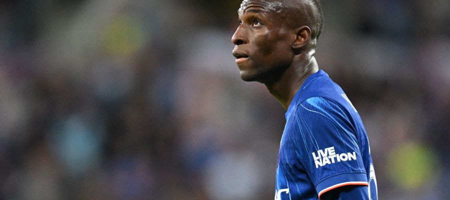 Juventus have joined Napoli among the teams tracking Jadon Sancho, who will leave Manchester United again, and have probed Nicolas Jackson.