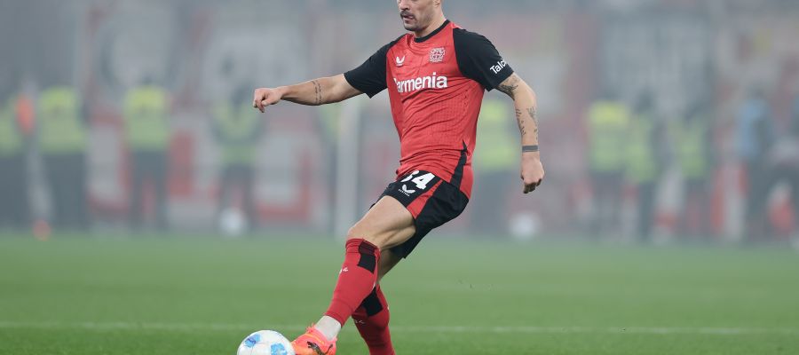 Juventus plot to bring in a midfielder once they’ve sorted out the future of Douglas Luiz, and they have set sights on Granit Xhaka.