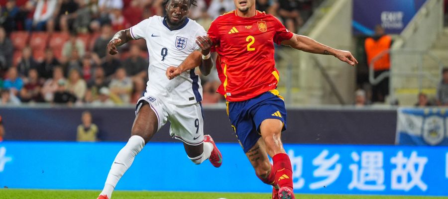 Milan are on the prowl for multiple fullbacks since they didn’t retain Kyle Walker, Theo Hernandez will soon formally join Al-Hilal.