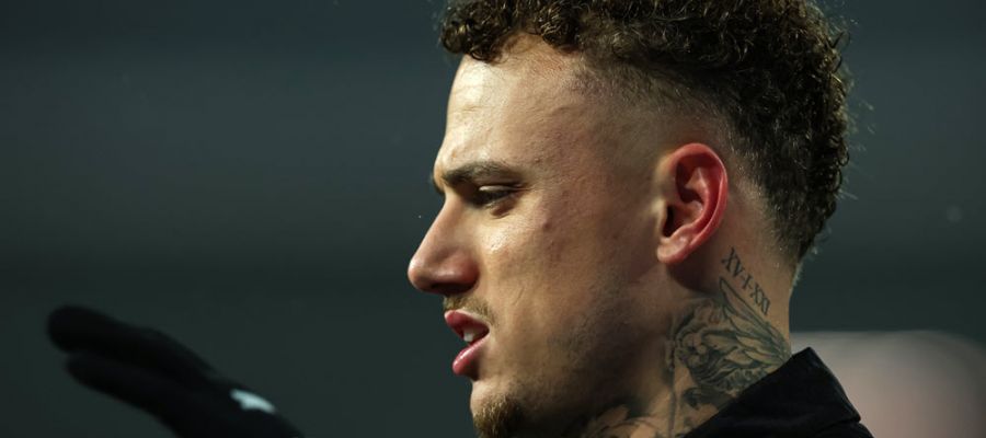 Noa Lang arrives at Napoli with high expectations, bringing a mix of flair, fearlessness, and creativity that has defined his journey so far.