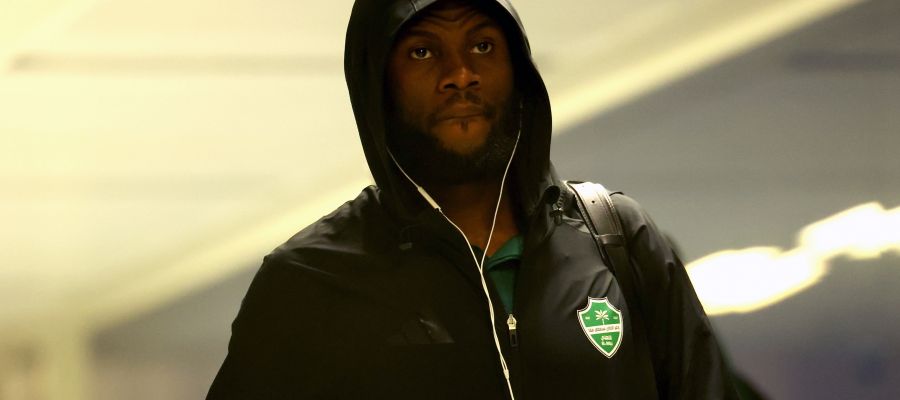 Juventus didn’t sign a midfielder during the summer despite chasing after a few options and will try to remedy that in January.