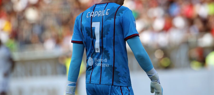 Inter and Milan have a fluid situation between the sticks and are both eyeing Elia Caprile for the future.