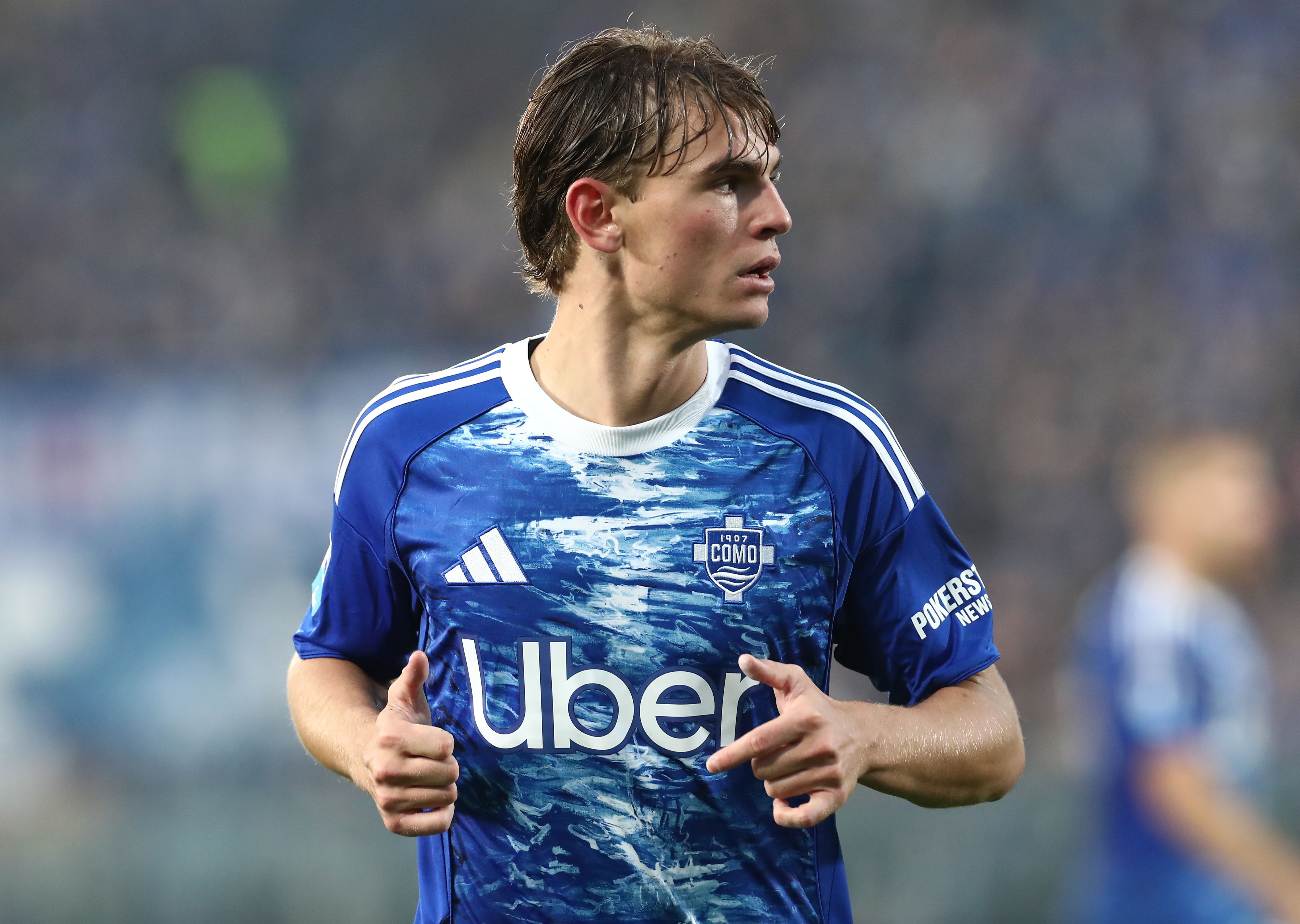 Real Madrid to Make Early Attempt for Como Ace Nico Paz