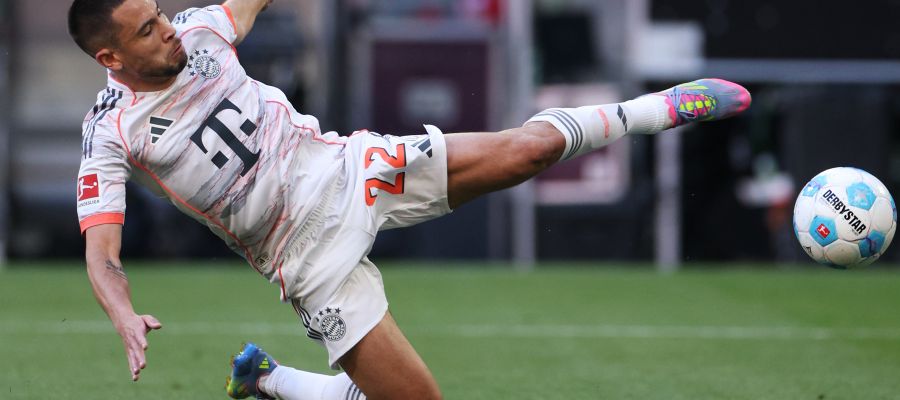 Juventus are keeping tabs on multiple Bayern Munich players, and Raphael Guerreiro could emerge as a concrete possibility.